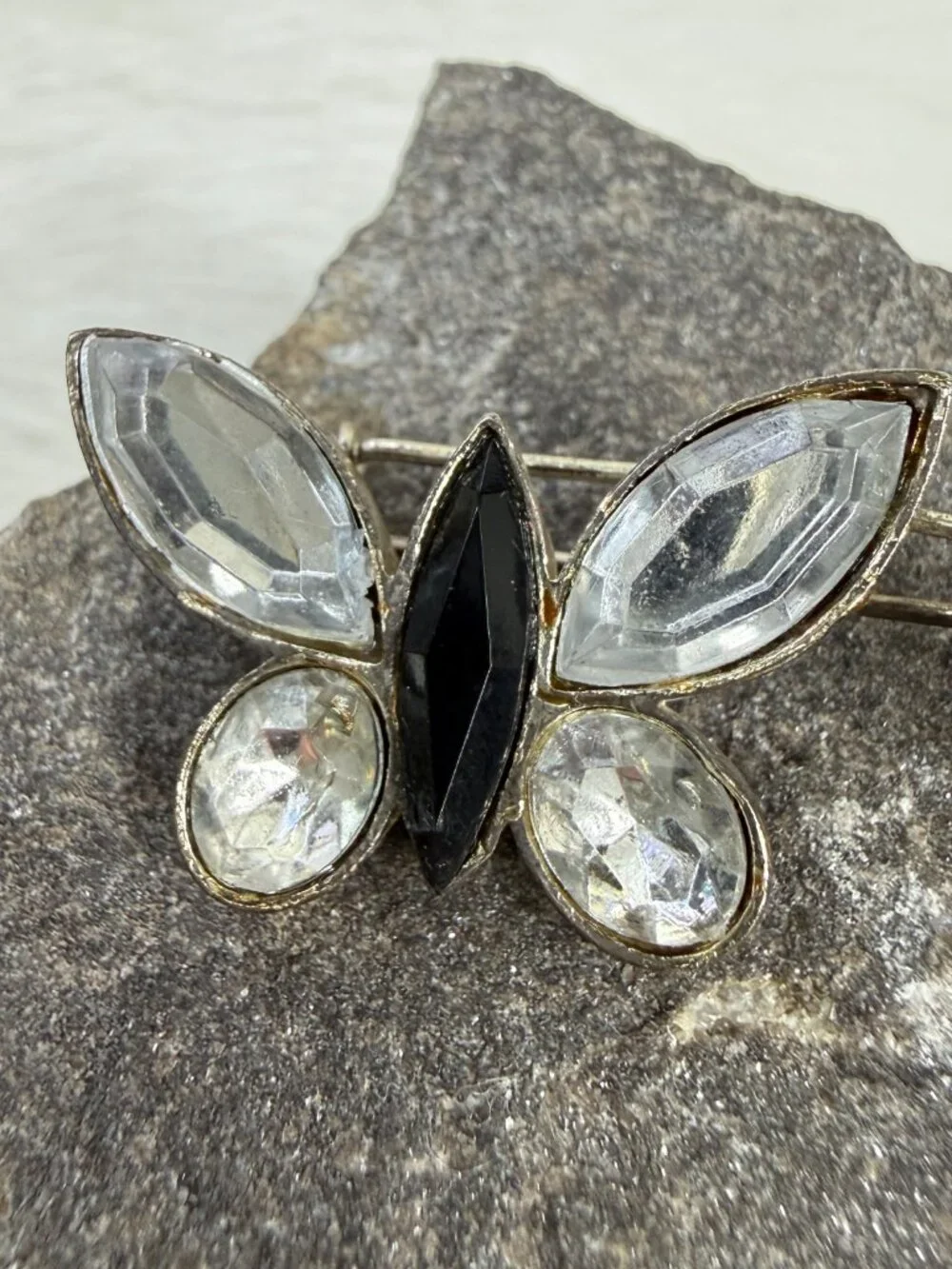 Vintage Pair of Silver Tone Clear & Black Acrylic Butterfly Barrettes 1